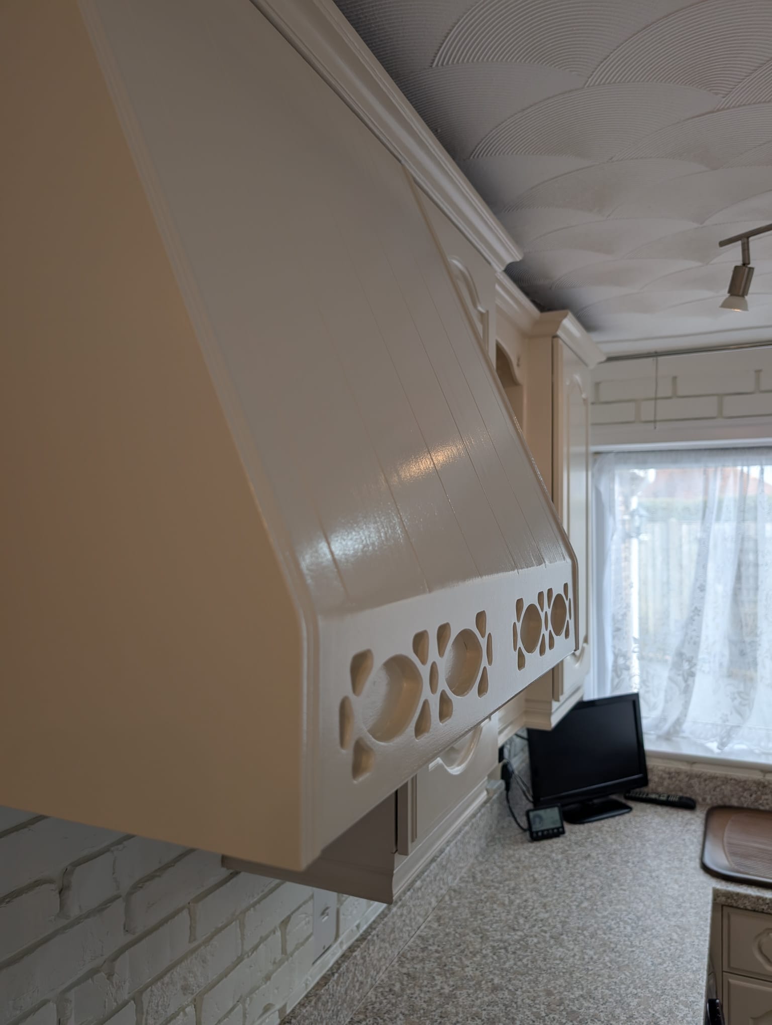 Kitchen painting cream Norwich