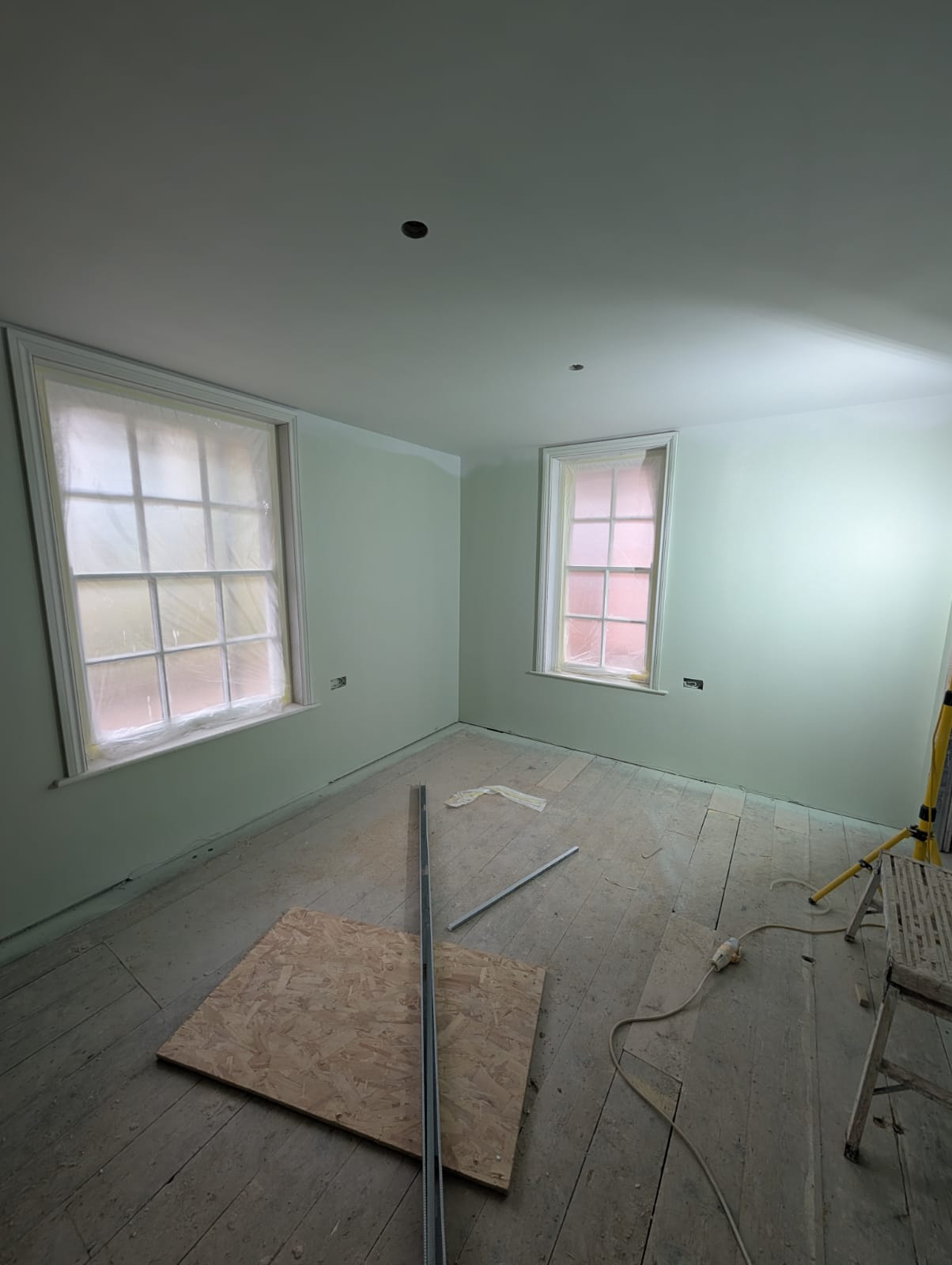 Plastered walls sash windows Norwich